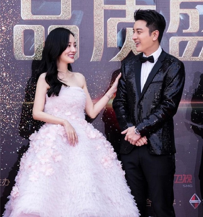 Showbiz 29/4: Phương Mỹ Chi đáp trả khi bị chê hát dân ca không còn hay như xưa ảnh 4
