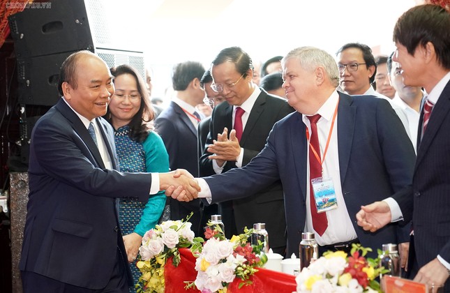 Chùm ảnh: Thủ tướng dự hội nghị xúc tiến đầu tư vào Lạng Sơn ảnh 1