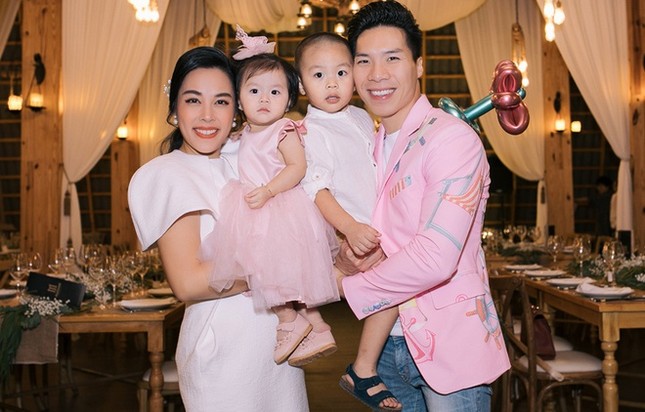 Showbiz 9/9: Quốc Trường lên tiếng khi Bảo Anh bị chỉ trích ‘hỗn láo’ ảnh 3