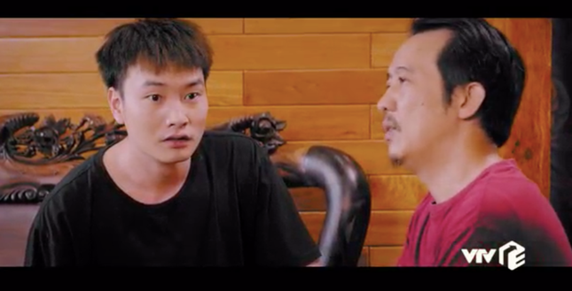 Lối về miền hoa tập 11: Lợi (Trọng Lân) có nguy cơ sập bẫy lừa đảo mua bán lan đột biến ảnh 1