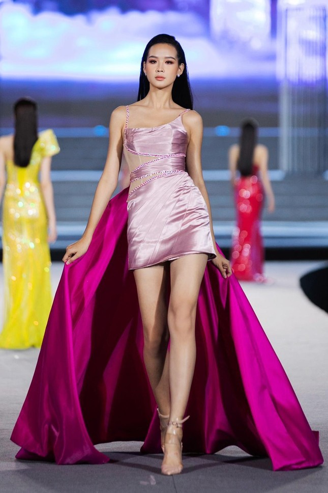 Người đẹp sở hữu chiều cao ‘khủng’ vào thẳng Chung kết Miss World Việt Nam 2022 ảnh 3