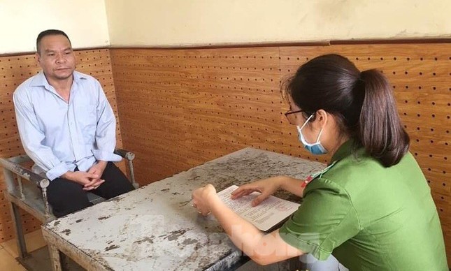 Phá ổ mại dâm trong quán massage ảnh 1