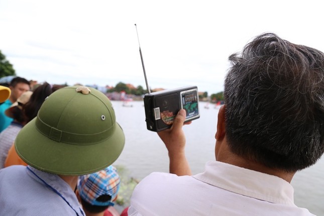 Hội đua thuyền trên quê hương Đại tướng Võ Nguyên Giáp ảnh 3