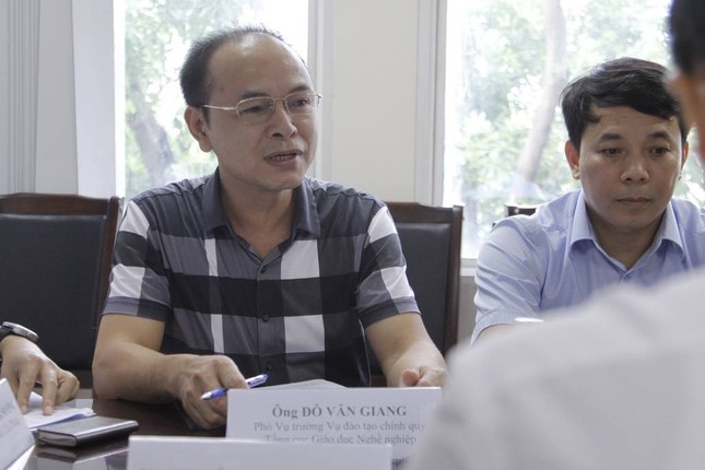 Toạ đàm trực tuyến: “Học nghề gì để có tương lai và thu nhập tốt” ảnh 2