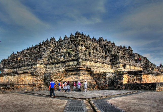 Borobudur - Kỳ quan phật giáo của Indonesia nằm ở đâu?