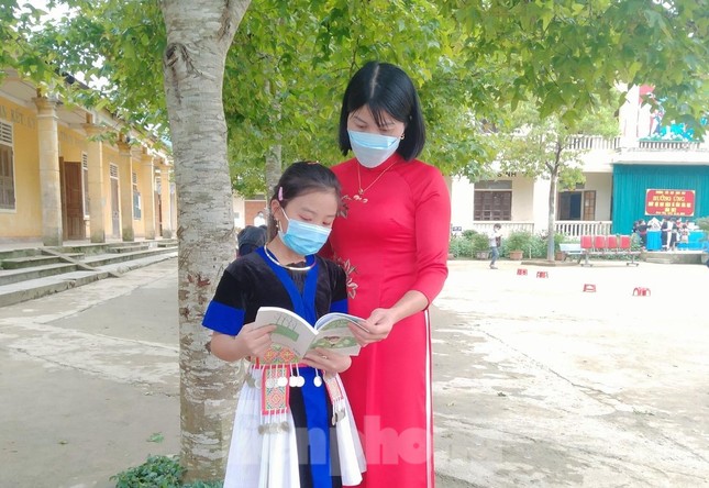 Học sinh miền núi Nghệ An hưởng ứng Ngày hội đọc sách ảnh 4