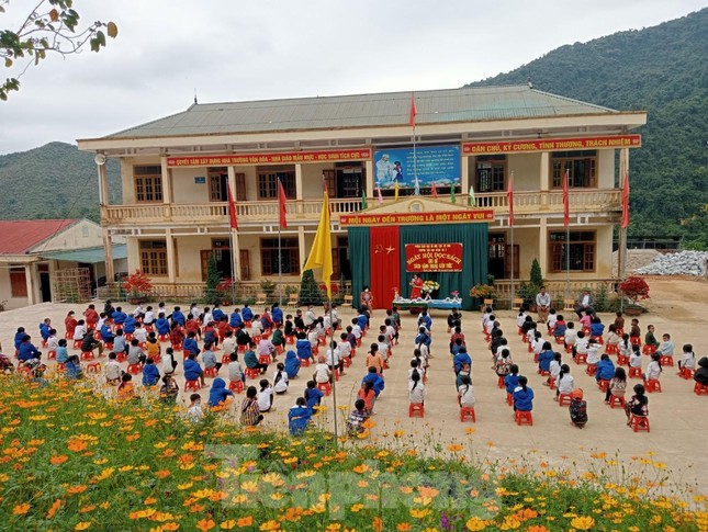Học sinh miền núi Nghệ An hưởng ứng Ngày hội đọc sách ảnh 1