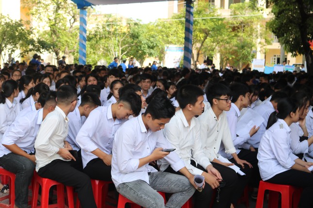 Sôi động ngày hội Tư vấn Hướng nghiệp – Tuyển sinh Giáo dục nghề nghiệp ảnh 5