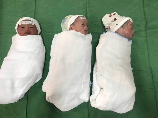 Nghệ An: Sản phụ 23 tuổi sinh 3 hiếm gặp ảnh 2
