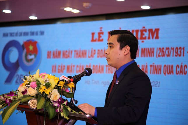 Hà Tĩnh: Tuyên dương 18 công trình thanh niên và cán bộ Đoàn tiêu biểu ảnh 2