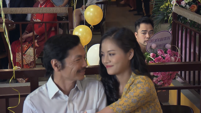 Về nhà đi con 72: Khải ra tù, bất ngờ xuất hiện ở lễ khai trương quán của Huệ ảnh 2