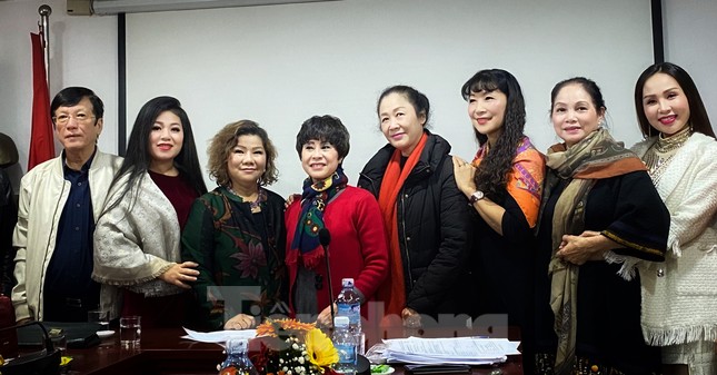 Bà bầu Thanh Hoa 'đòi' được tiền quyền liên quan cho nghệ sĩ biểu diễn ảnh 2