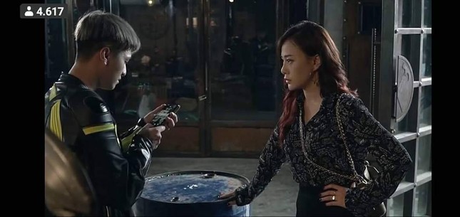 Phương Oanh diện cây hiệu trong ‘Lựa chọn số phận’ ảnh 1