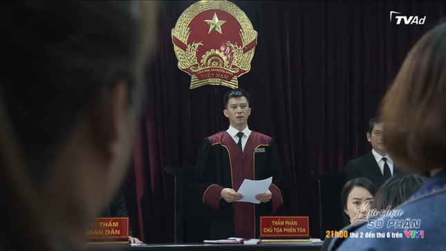 Phim chính luận ‘Lựa chọn số phận’ lên sóng tối nay hấp dẫn hơn cả 'Quỳnh búp bê'? ảnh 1