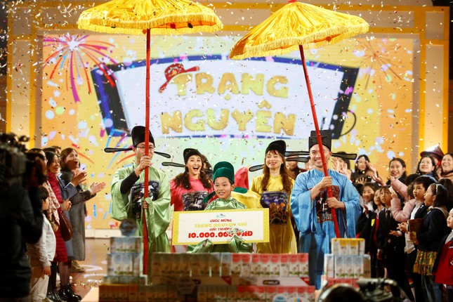 Diễn viên Thanh Sơn bất ngờ hoá Trạng hoạt náo ‘Trạng nguyên nhí’ ảnh 2