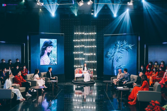 NSND Thu Hà nhớ về thời chạy sô chụp ảnh lịch ở ‘Thanh xuân tươi đẹp’ ảnh 3