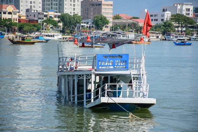 1.000 người quần thảo sông Hàn tìm kiếm 3 nạn nhân mất tích ảnh 8