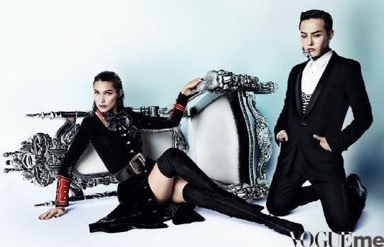 G-Dragon trang điểm đậm, tình tứ bên nàng mẫu gợi cảm Bella Hadid ảnh 1