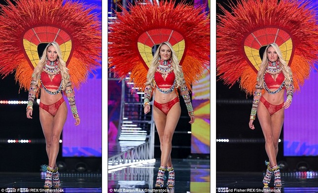 Dàn thiên thần nóng bỏng rực rỡ trong Victoria's Secret Show 2017 ảnh 15