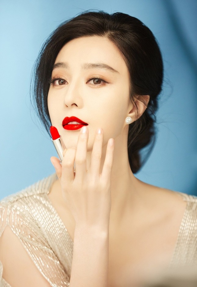 Phạm Băng Băng quyến rũ mê hồn ‘mở hàng’ Harper’s Bazaar 2018 ảnh 11