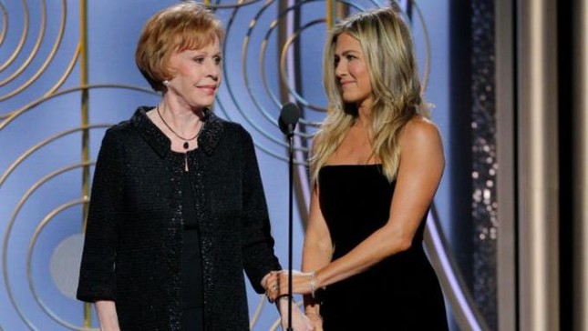 Sao nữ ’50 sắc thái’ lén nhìn Angelina Jolie phớt lờ Jennifer Aniston ảnh 5