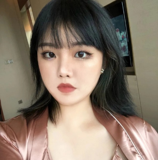 Hóa 'thiên nga' nhờ chỉnh ảnh 'sống ảo', cô gái gây tranh cãi trên mạng xã hội ảnh 5