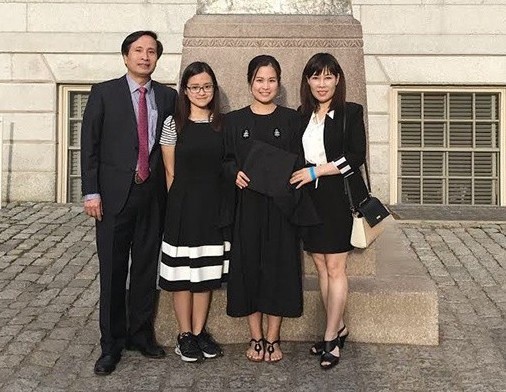 Cặp chị em cùng học Harvard: 'Sống ở Mỹ nhưng là con gái chuẩn Việt’ ảnh 1
