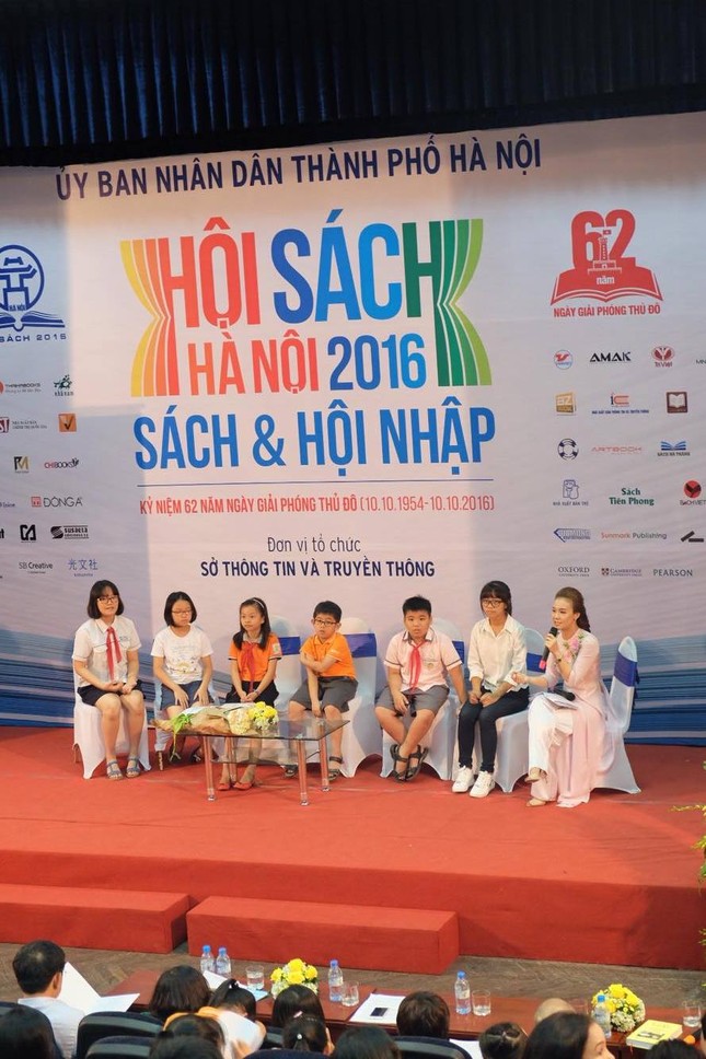 Lần đầu tiên Hà Nội có Đại sứ văn hóa đọc Thủ đô ảnh 2