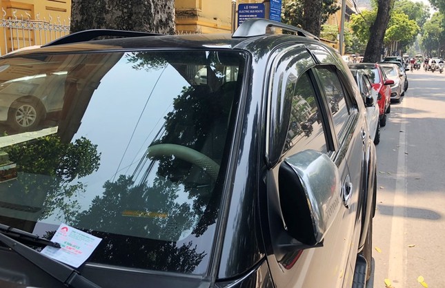 Đơn vị trông xe iParking 'chống lệnh' thanh tra giao thông Hà Nội ảnh 2