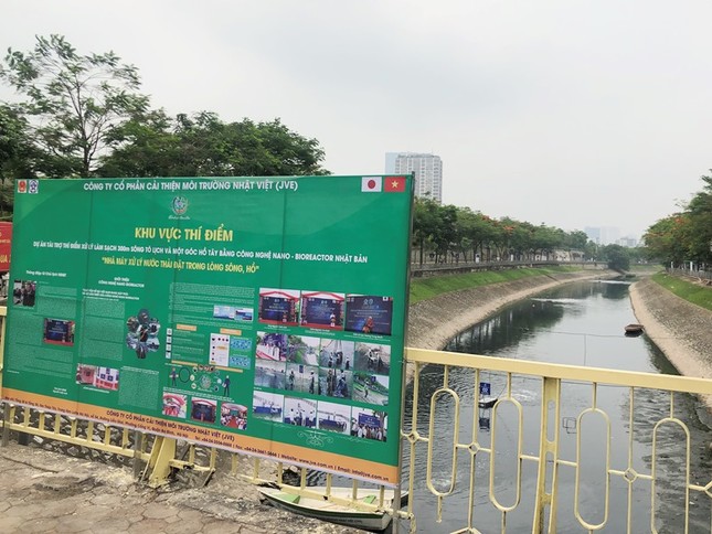 Chuyên gia vẫn hoài nghi về công nghệ xử lý ô nhiễm sông Tô Lịch ảnh 1