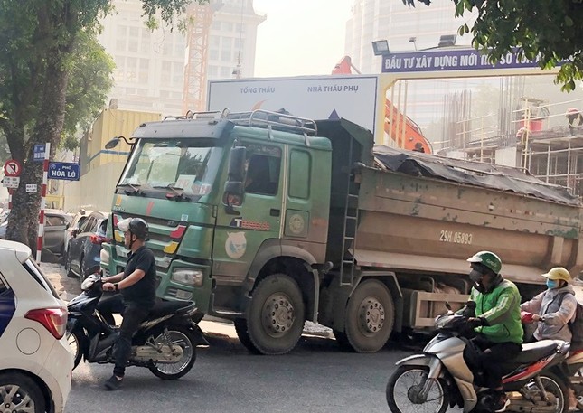 Ông chủ xe 'hổ vồ' náo loạn phố cấm Hà Nội là ai? ảnh 1