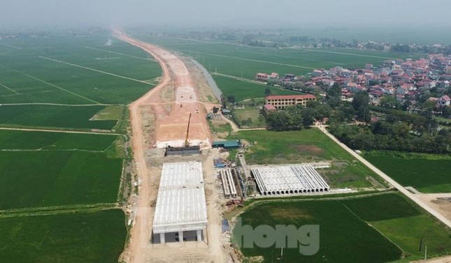 Hình hài cầu cao tốc Bắc - Nam vượt sông Chu tại Thanh Hóa ảnh 9