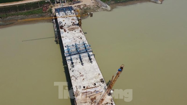 Hình hài cầu cao tốc Bắc - Nam vượt sông Chu tại Thanh Hóa ảnh 4