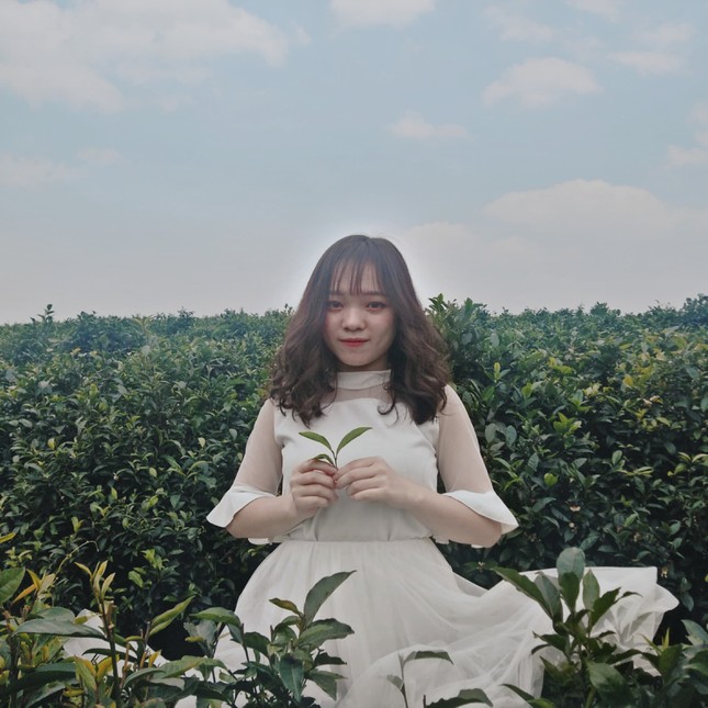 Sinh viên Đại học Thương mại phấn chấn vì được giảm học phí và hỗ trợ dịch vụ 3G ảnh 3