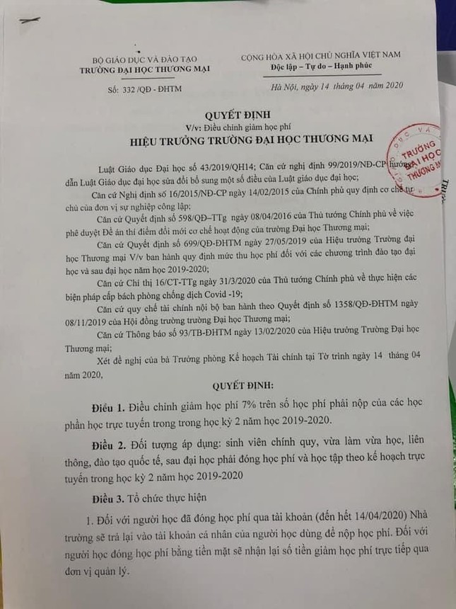 Sinh viên Đại học Thương mại phấn chấn vì được giảm học phí và hỗ trợ dịch vụ 3G ảnh 1