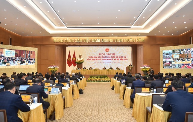 Nắm quyền và tiền thì phải đấu tranh với chính mình, không phạm phải những cám dỗ ảnh 3