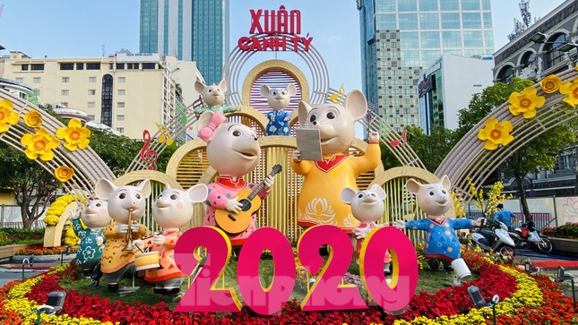 TPHCM cấm xe nhiều tuyến phố phục vụ khai mạc đường hoa Nguyễn Huệ ảnh 1