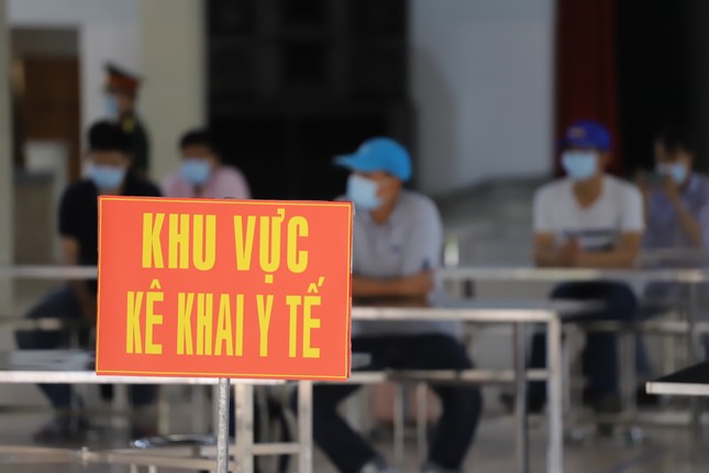 Lực lượng vũ trang tại TPHCM diễn tập phòng chống dịch Covid-19 quy mô lớn ảnh 1