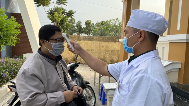 Lực lượng vũ trang tại TPHCM diễn tập phòng chống dịch Covid-19 quy mô lớn ảnh 3