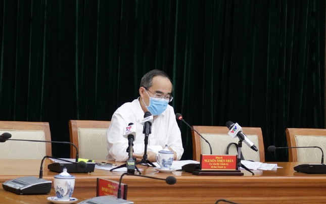 Ông Nguyễn Thiện Nhân: Học sinh TPHCM được cấp khẩu trang miễn phí ảnh 1