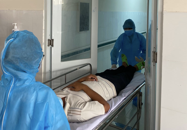TPHCM phát hiện thêm 6 ca dương tính SARS-CoV-2 ảnh 2