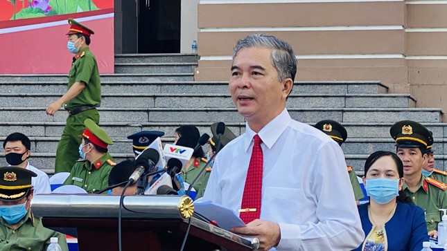 Nhìn gần xe đặc chủng Công an TPHCM trấn áp tội phạm ảnh 1