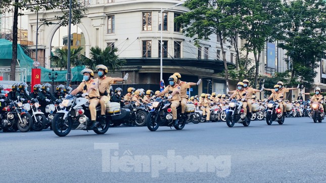 Nhìn gần xe đặc chủng Công an TPHCM trấn áp tội phạm ảnh 12