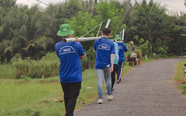 ‘Cháy’ hết mình cùng Mùa hè xanh ảnh 1