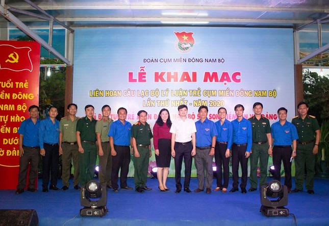 Khai mạc Liên hoan CLB Lý luận trẻ cụm Miền Đông Nam Bộ ảnh 1