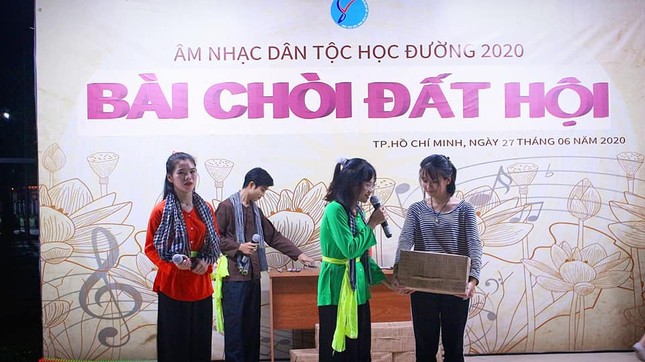 Lan tỏa sân chơi “Âm nhạc dân tộc học đường” ảnh 1