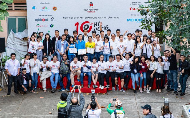 Cô sinh viên mê tình nguyện ảnh 5