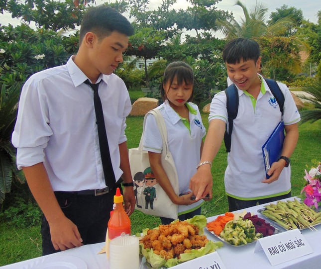 “Đừng bỏ học vì thiếu tiền” ảnh 2