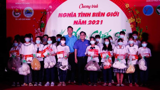 Ấn tượng “Hoa Xuân chiến sĩ” năm 2021 ảnh 21