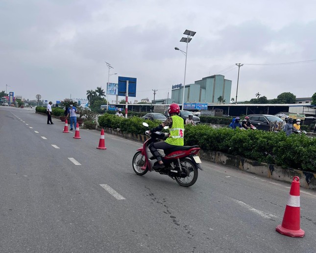 Tổ chức chương trình tập huấn kiến thức và kỹ năng Lái xe an toàn ảnh 8